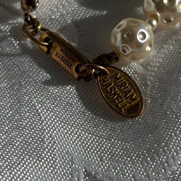 MIRIAM HASKELL BAROQUE FAUX PEARL RHINESTONE DROP NECKLACE - Picture 7 of 8